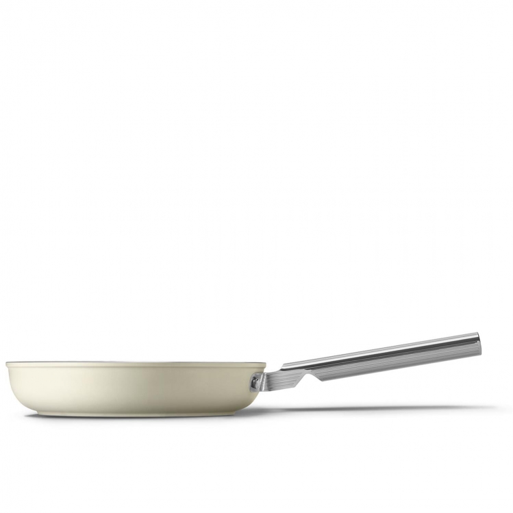 Smeg Cookware