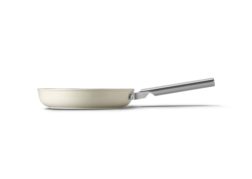 Smeg Cookware